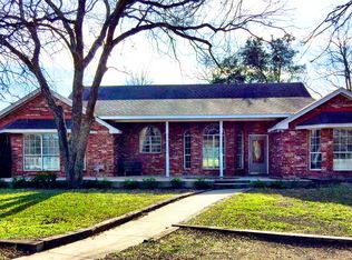 3883 Royal St, Salado, TX 76571