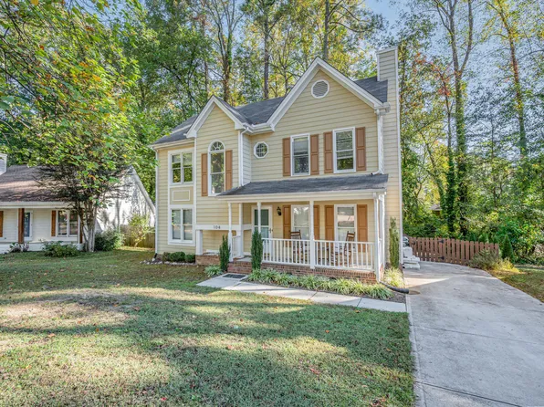 104 Forestchase Ct, Raleigh, NC 27603