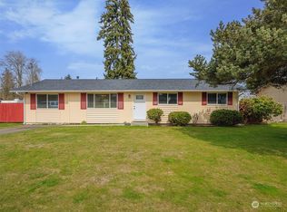42 Farrell Pl, Port Angeles, WA 98362
