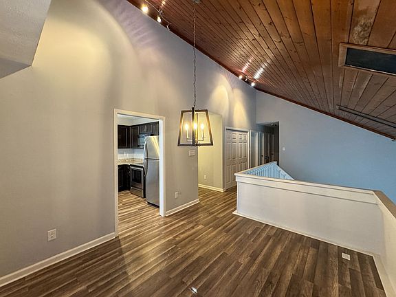 5th image of 4440 Briton Cir