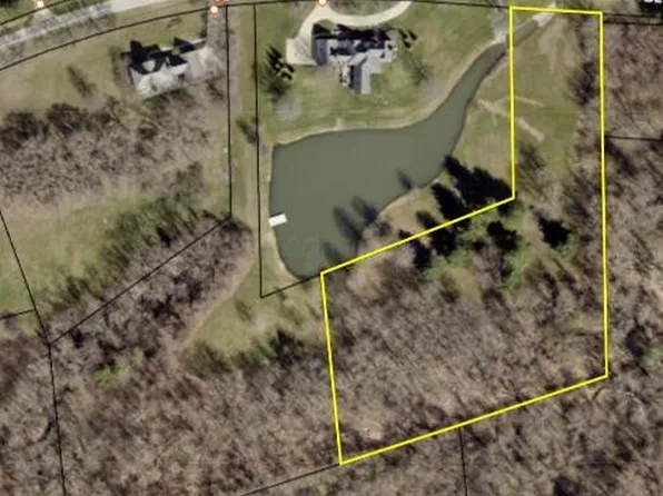 11 Old Farm Rd, Granville, OH 43023