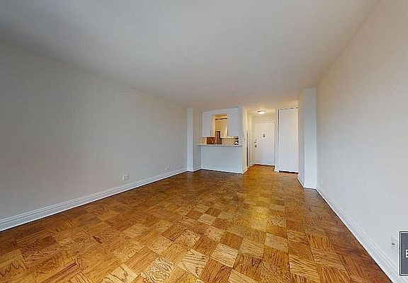 2nd image of 400 E 71st St APT 23A