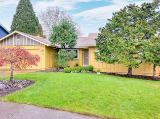 12325 SW Stillwell Ln, Beaverton, OR 97008