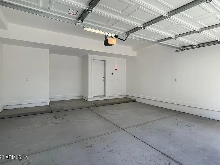 3215 E Flower St #20 — Photo 13