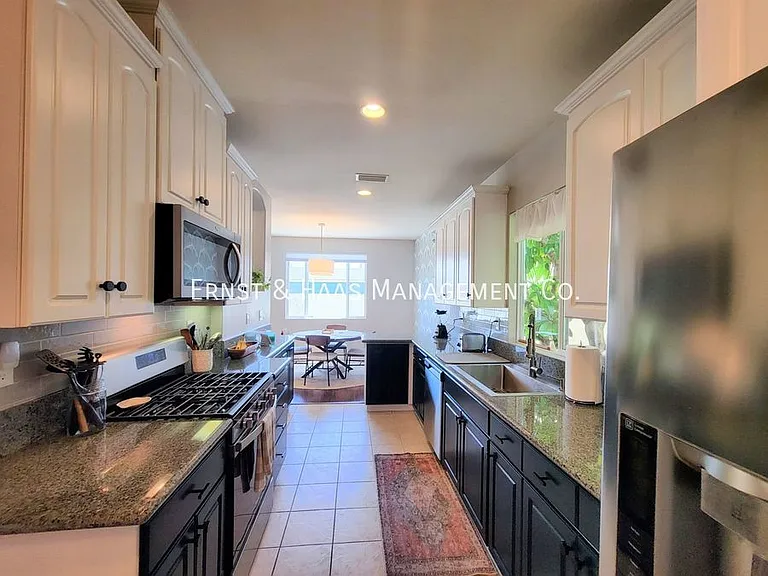 15616 Firmona Ave — Photo 13