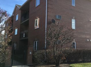 3001 N Oriole Ave APT 102, Chicago, IL 60707