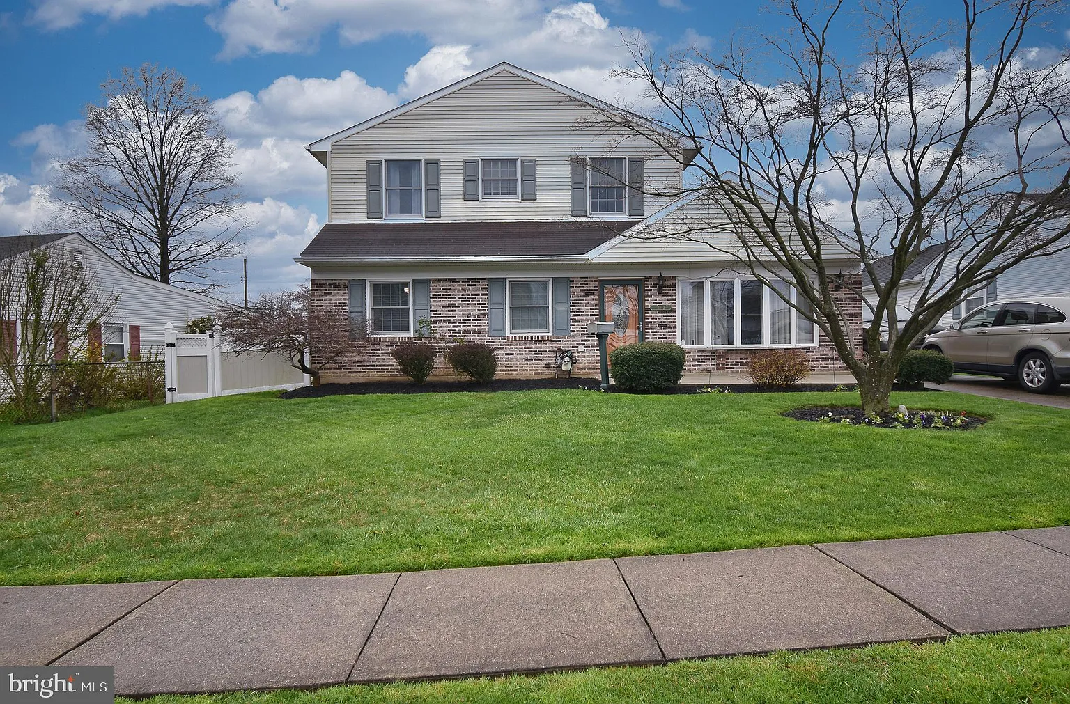3842 Kingston Way photo 1