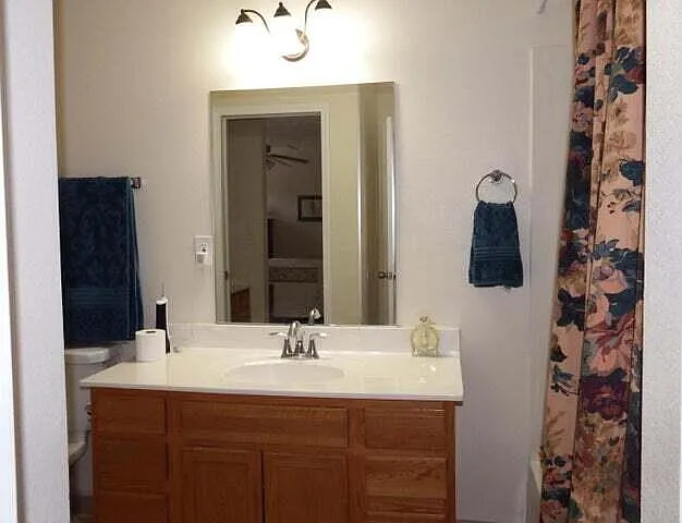 2401 Chelwood Park Blvd NE #1-B-2 — Photo 8