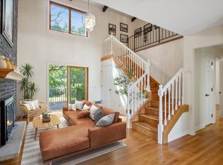 257 Cimarron Rd, Apple Valley, MN 55124