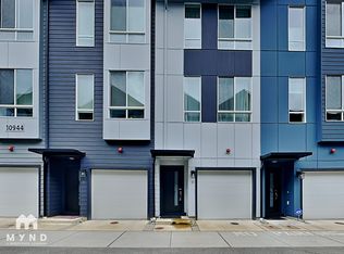 10944 NE 189th St BUILDING D, Bothell, WA 98011