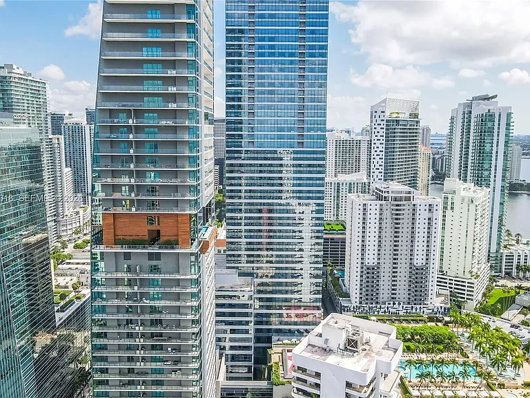 1451 Brickell Ave #1004 — Photo 3