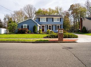 14 Cranford Rd, Turnersville, NJ 08012