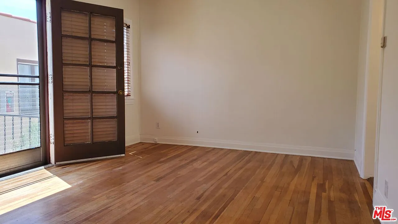 1 bed, 1.0 bath, 600 sqft, $2,300 — Photo 4
