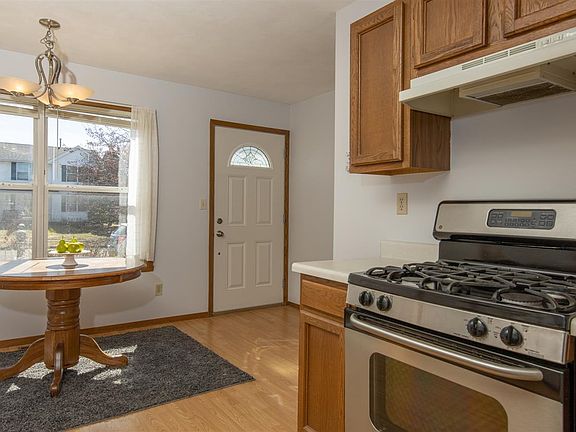 3rd image of 6474 Tramore Ln