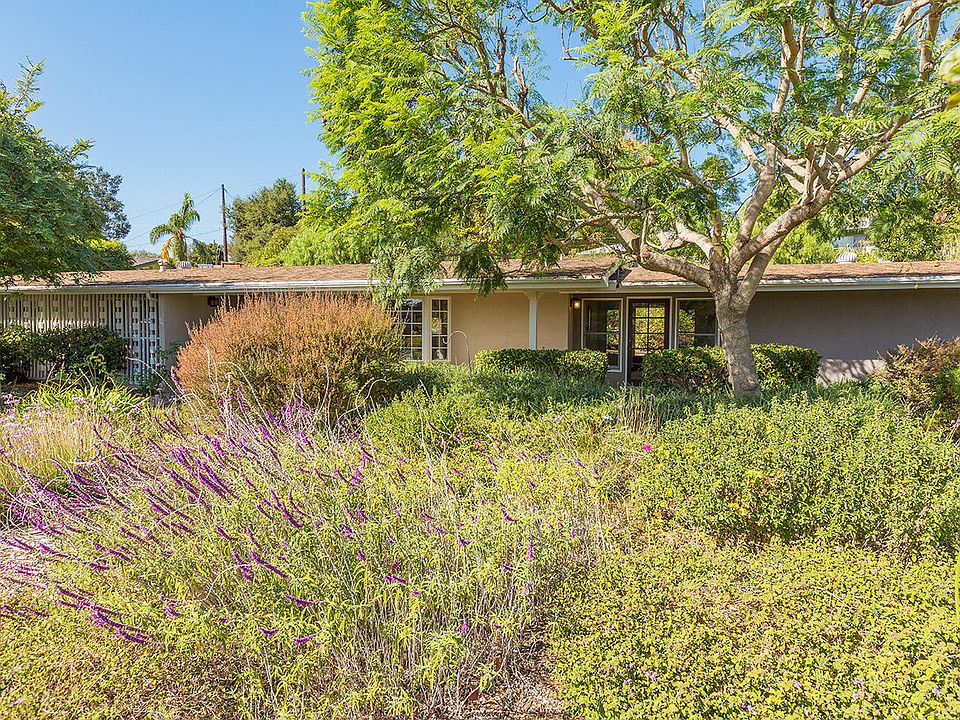 2nd image of 5988 Cuesta Verde