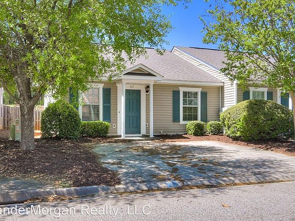 3rd image of 517 Southern Hills Dr