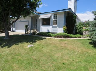 320 S 76th Ave, Yakima, WA