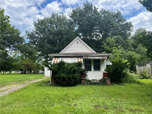 1311 Sheridan St, Danville, IL 61832