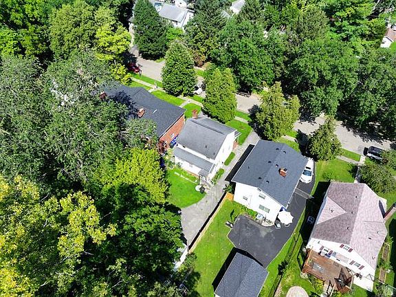 5th image of 181 Roys Ave