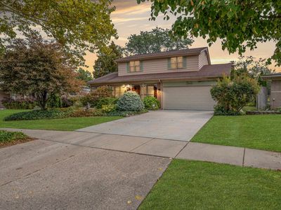 35604 Alta Vista Dr, Sterling Heights, MI, 48312