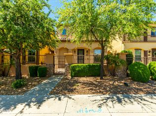 2063 E Heartwood Ln, Phoenix, AZ 85022