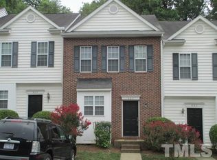 843 Genford Ct, Raleigh, NC 27609