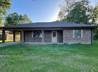 978 Shirley Dr, Picayune, MS 39466