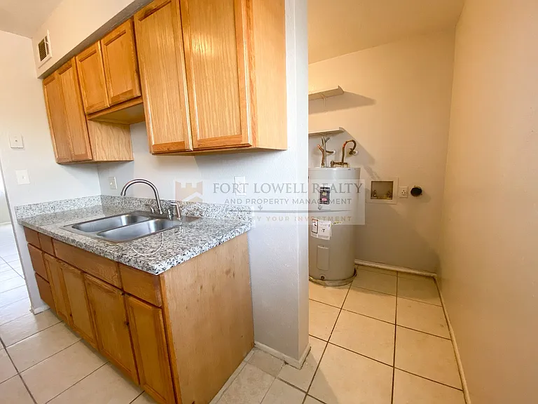 260 W 8th Ave #123 — Photo 9