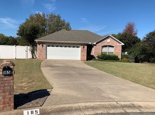 185 Peach St, Conway, AR 72034