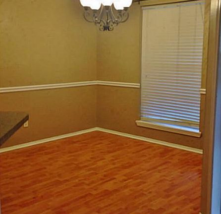 5th image of 2219 Gen.taylor Pl
