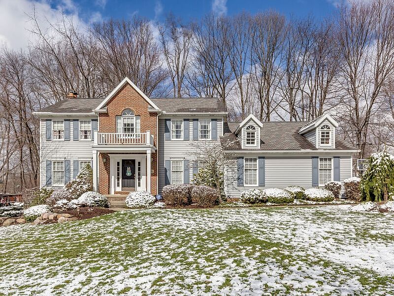 1st image of 286 Steeplechase Ln