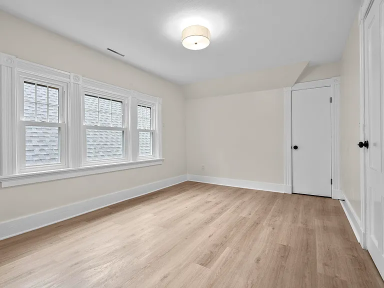 821 State St #3 — Photo 18