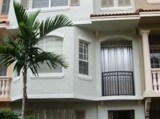 2737 Ravella Way, Palm Beach Gardens, FL 33410