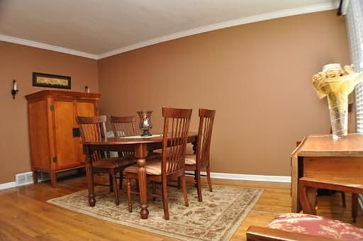 4th image of 428 Lorraine St