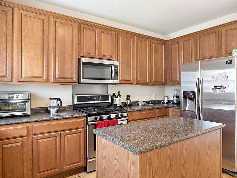 8701 Blackvireo Dr — Photo 19