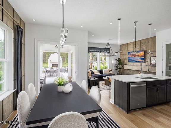 5th image of 88 DELWOOD Way #267