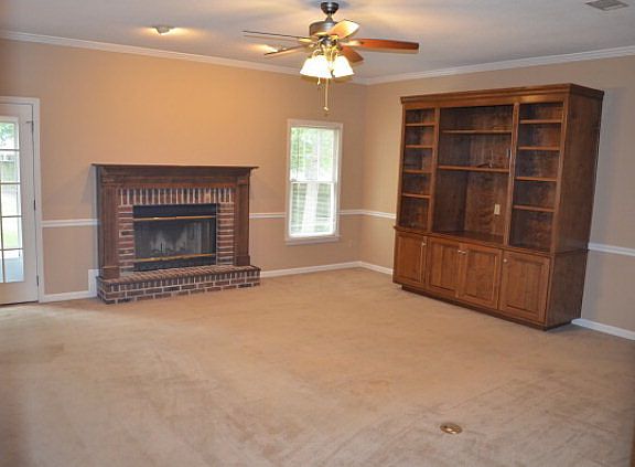 5th image of 3803 Sedgefield Dr