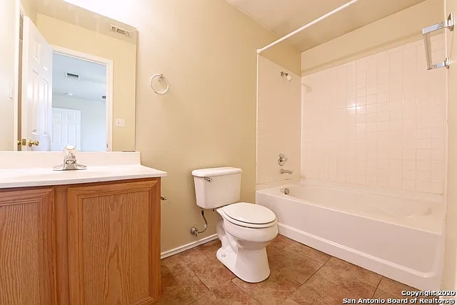 10707 N Shaenridge — Photo 17