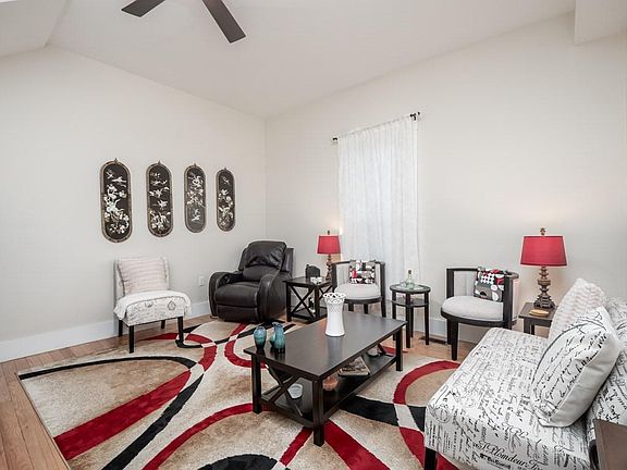 4th image of 91 Montvale Ave #91