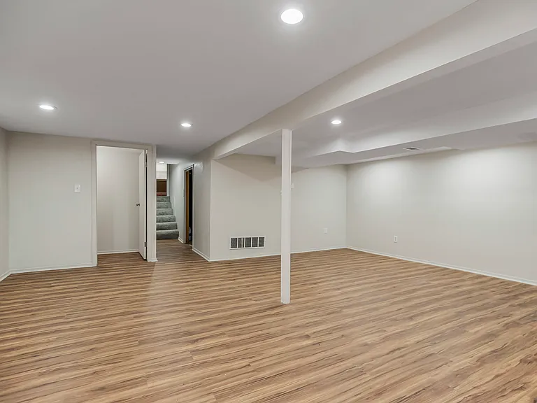 9109GODDARDST-30_10222024