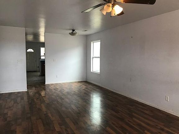 2nd image of 506 W 14th St