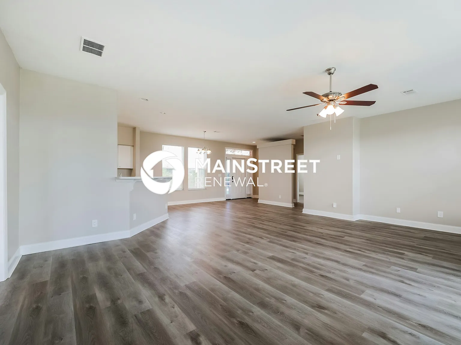 3202 6TH ST W — Photo 2