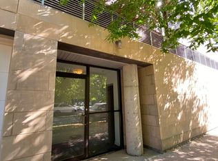 3735 N Wolcott Ave UNIT 10, Chicago, IL 60613