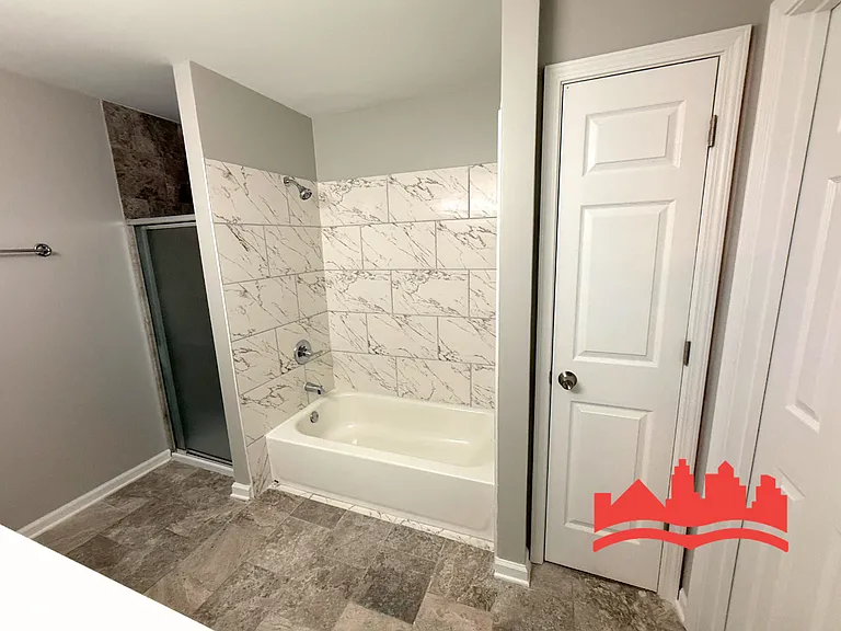 4960 Sherry Dr — Photo 12