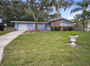 1207 Kapok Kove Cir, Clearwater, FL 33759