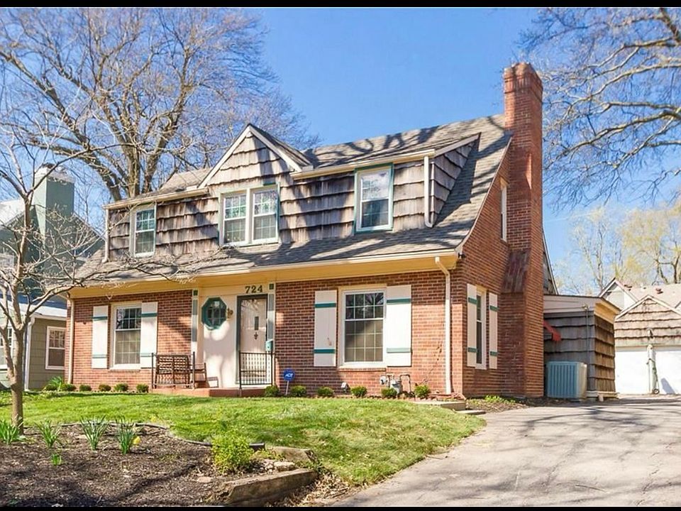 1st image of 724 W Gregory Blvd