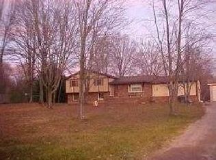 5944 Downs Rd NW, Bristolville, OH 44481