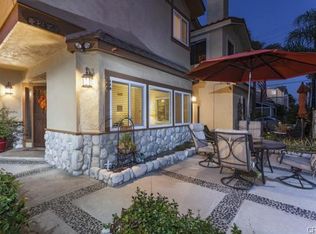 225 21st St, Huntington Beach, CA 92648