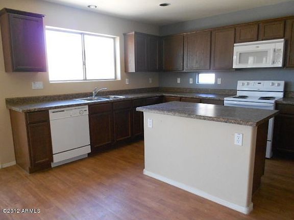 3rd image of 21839 E Creosote Dr