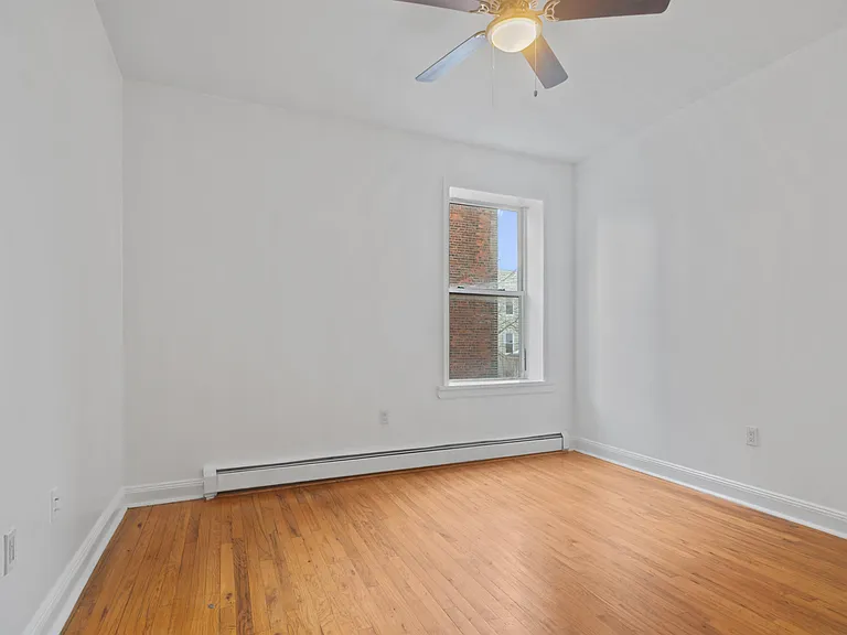 149 Grant Ave #2C — Photo 13